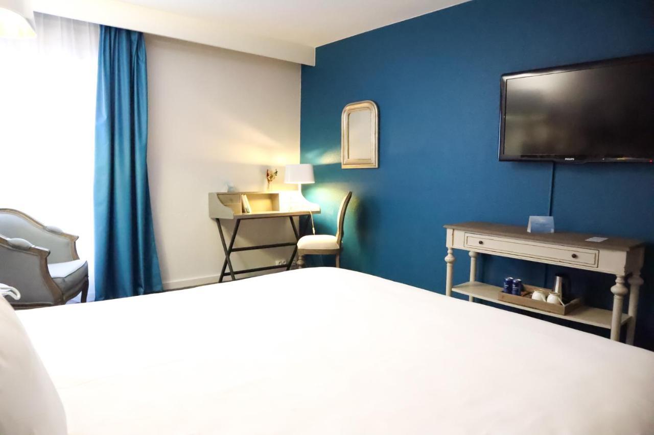 Hotel Mercure Chateau De Fontainebleau Bagian luar foto